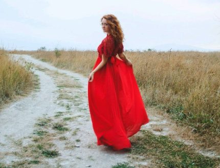 Red Wedding dress with two lace kinds by Anna Skoblikova