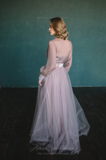 Dusty rose vintage wedding set with the silk blouse \ 0130 \ Anna Skoblikova | Photo 2