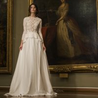 Varvara - The wedding set exudes the folklore ornament - Anna Skoblikova