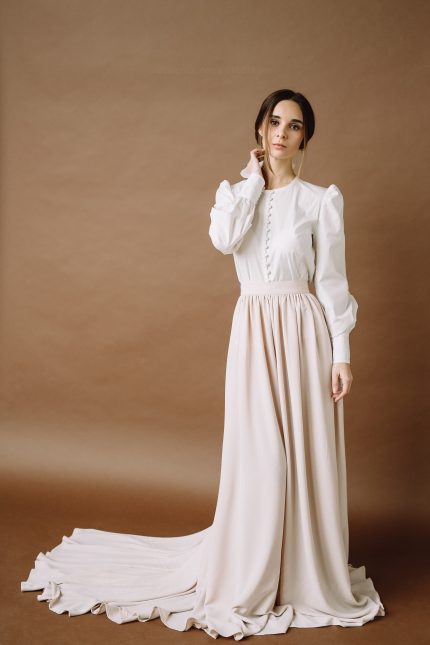 Two piece retro wedding dress in non traditional wedding style by Anna Skoblikova