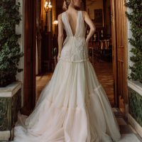 Wrap petite wedding dress - Ninelle | Photo 7 | Anna Skoblikova | 0164