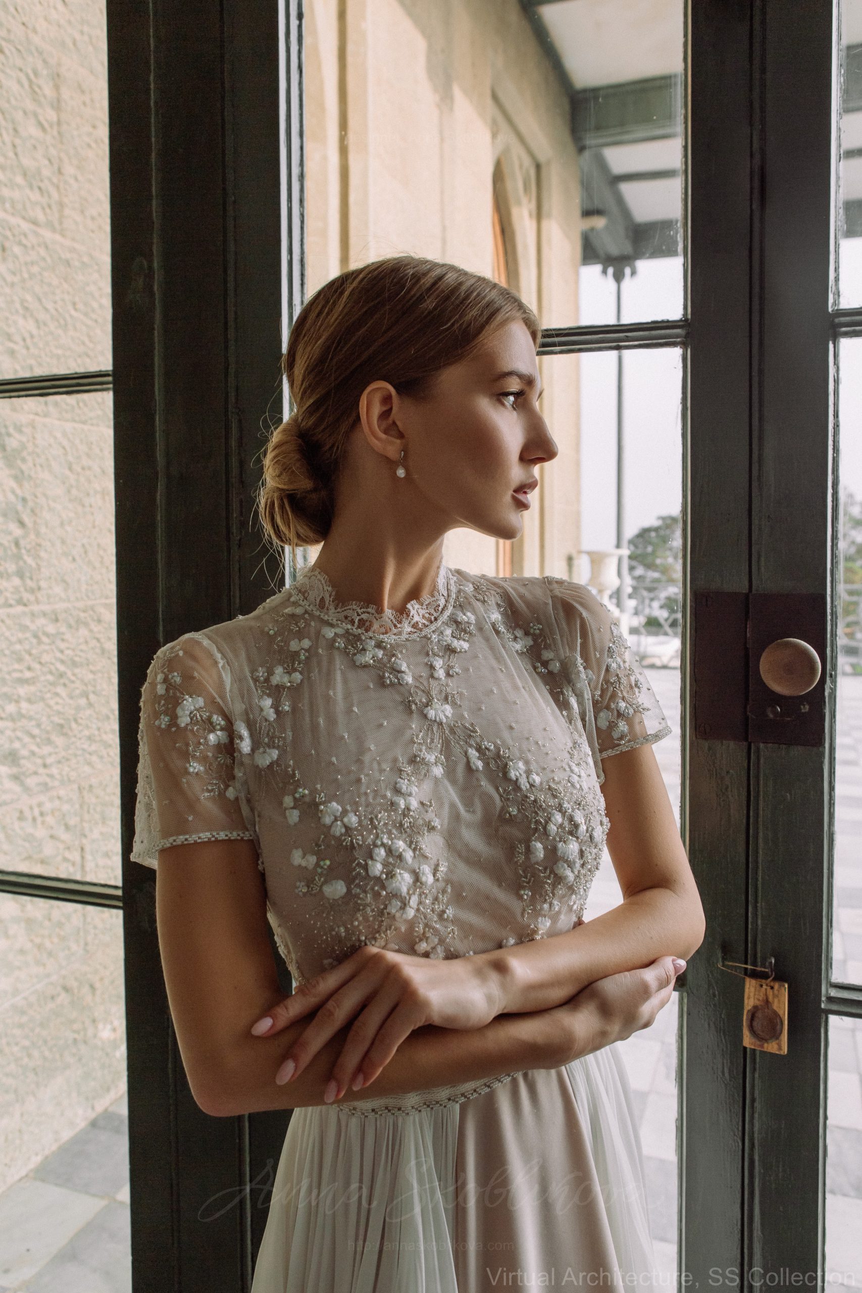 Layered wedding dress - Oseana \ Anna Skoblikova \ 0171 \ Photo 2 Layered wedding dress - Oseana \ Anna Skoblikova \ 0171 \ Photo 2