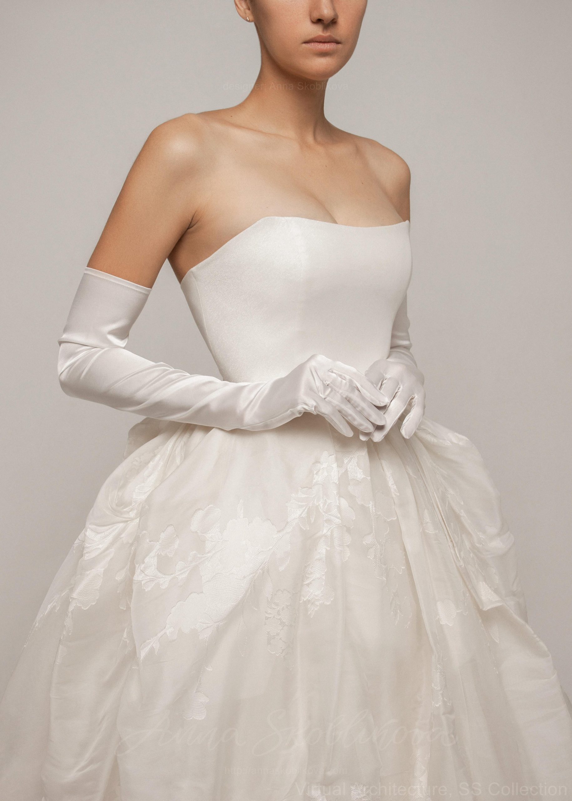 White satin gloves - Opera \ Anna Skoblikova \ 0237 | Photo 1 White satin gloves - Opera \ Anna Skoblikova \ 0237 | Photo 1